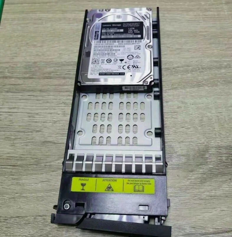 LENOVO 01DC407 - 01DC409 - 1.2TB 10K 2.5in SAS HDD with Tray