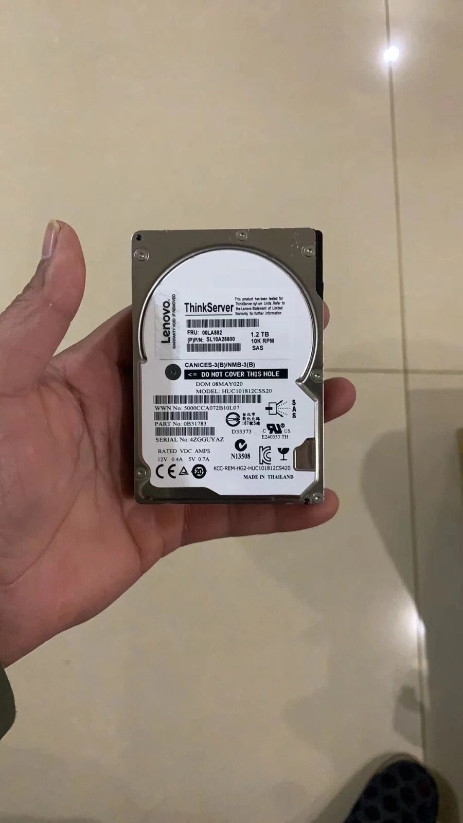 00LA882 - Lenovo 1.2TB 10K SAS 12Gb/s Hot Swap 128MB Cache 2.5" HDD with Tray